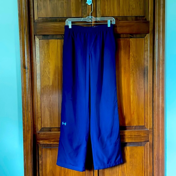 Under Armour Windbreaker - Picture 1 of 4